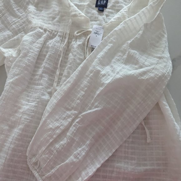 Gap shirt - Picture 2 of 3